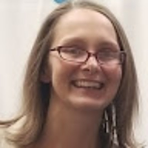 Meet your Posher, Stephanie - Picture 1 of 1